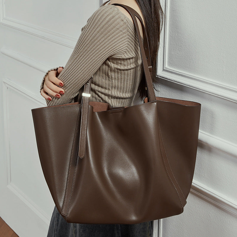 Leather Tote Bag with Pouch