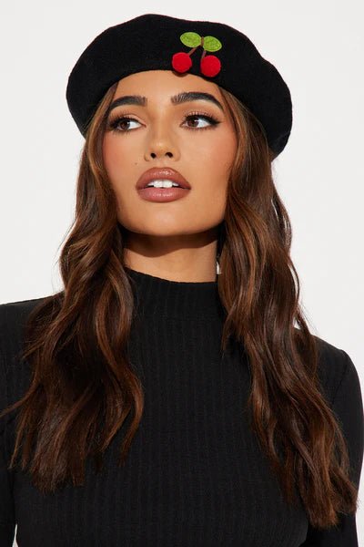 Classic Woolen Knit Beret - Honto Fashion