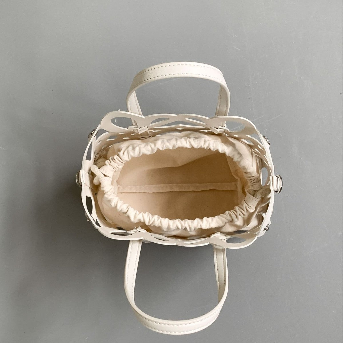 Hollow Heart Cage Tote Bag - Honto Fashion
